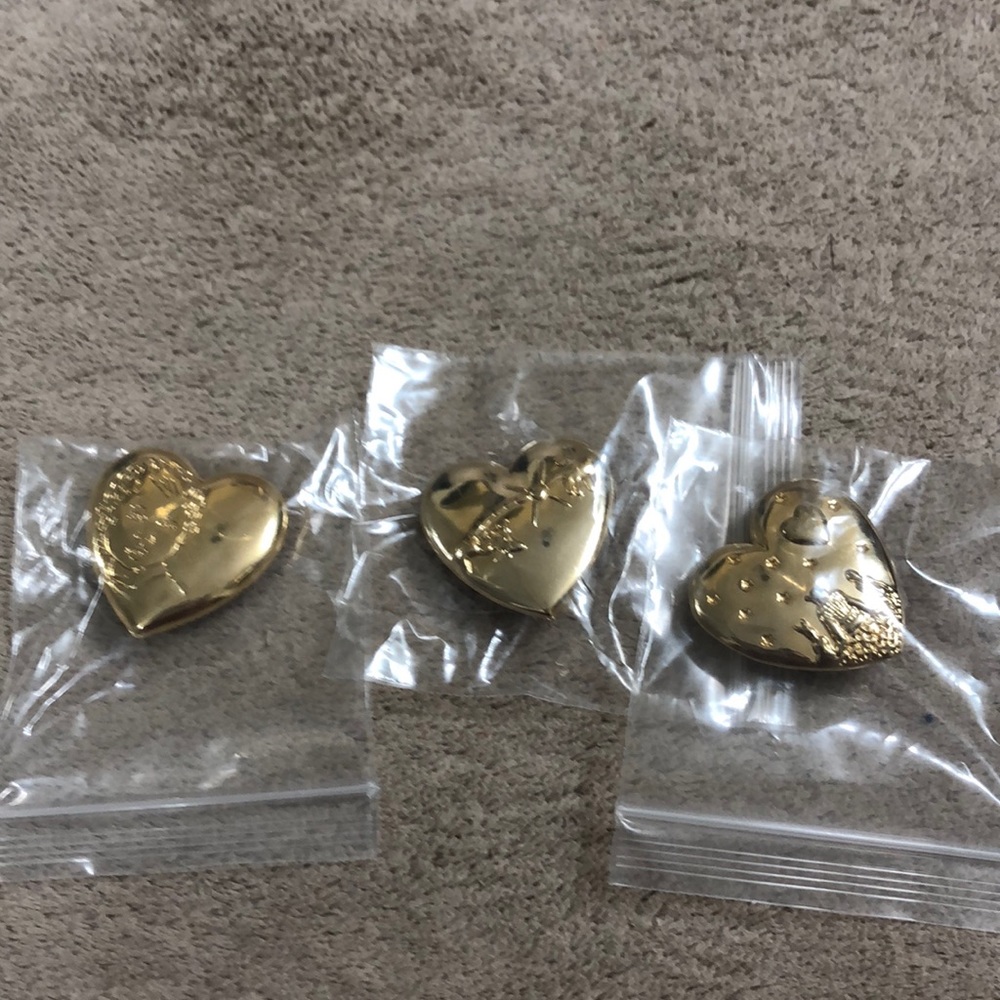 Variety club pin set